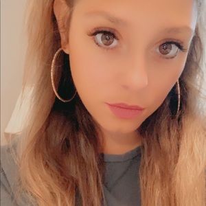 Meet your Posher, Kristina